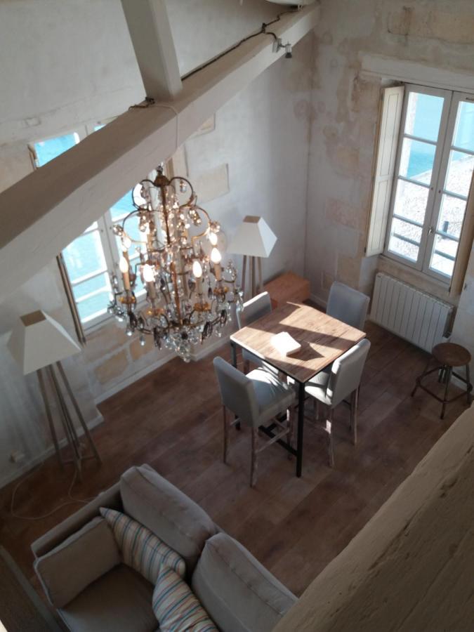 Ferienwohnung XVIII Century Gem With Magnificent Views Of The Harbour With A Private Garage Saint-Martin-de-Ré Exterior foto